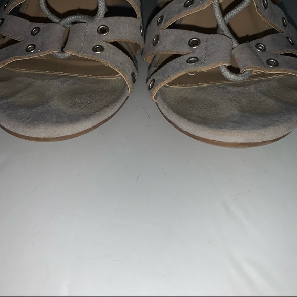 Yoki | Block Heel - Picture 4 of 12